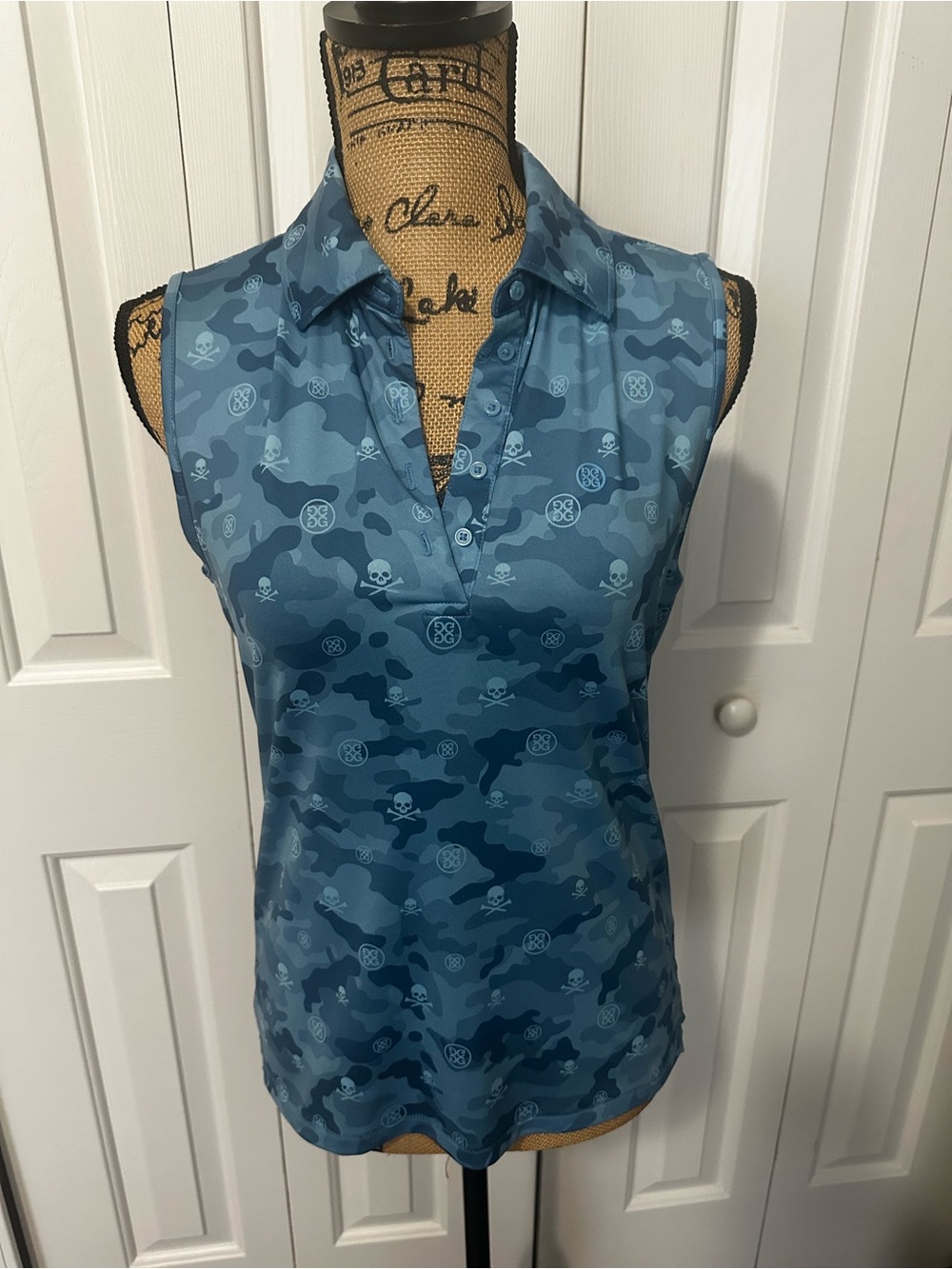 G/FORE Icon Blue Camouflage Sleeveless Golf Polo